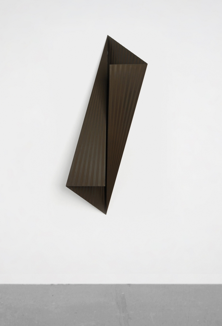 BLACK/03  Material: zinc plate; Dimension: 120 x 36 x 35 cm; Date: 2015