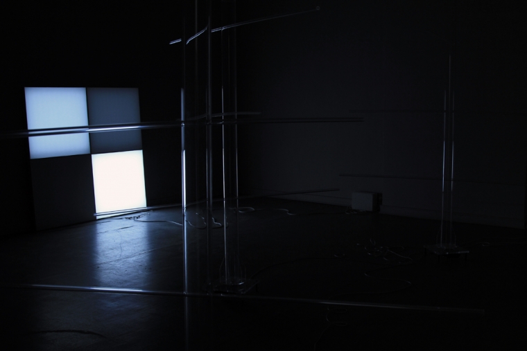 Bardo Embodiment instalation 650 x 600 cm, lightbox, plexiglass, engine, 2019 SalonAkademii Gallery