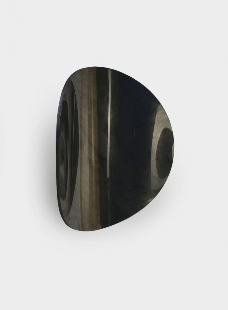 MIRROR/08  Material: wood, plexsi-glass, UV print; Dimension: 100 x 85 x 15 cm; Date: 2013-2015