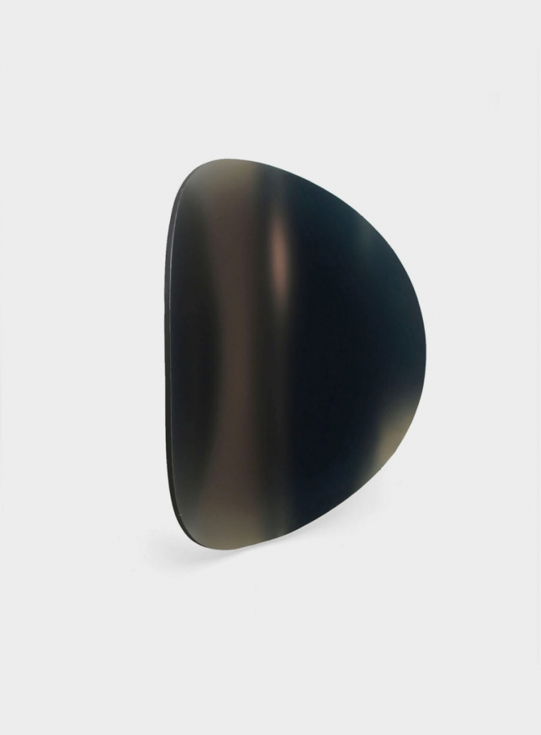 MIRROR/04  Material: wood, plexsi-glass, UV print; Dimension: 100 x 85 x 15 cm; Date: 2013-2015