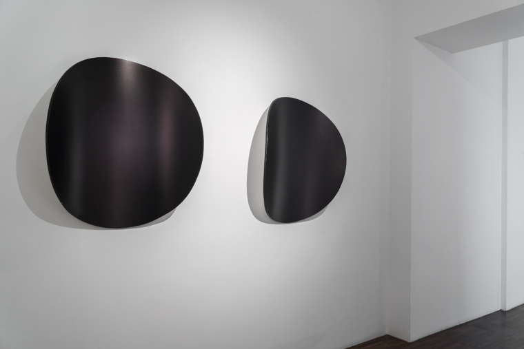 MIRROR/01, 03 - both: Material: wood, plexsi-glass, UV print; Dimension: 100 x 85 x 15 cm; Date: 2013-2015; photo: Sonia Bober
